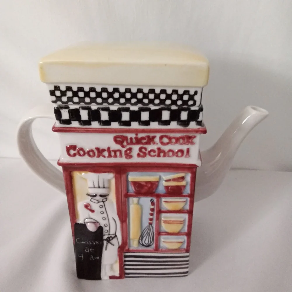 MSRF Inc whimsical ceramic